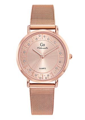 695600